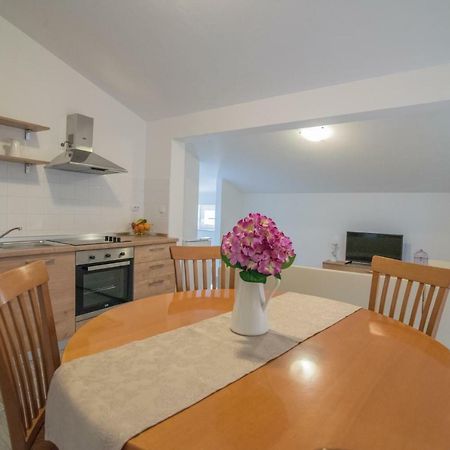 Appartamento Middle Istra Pazin Esterno foto