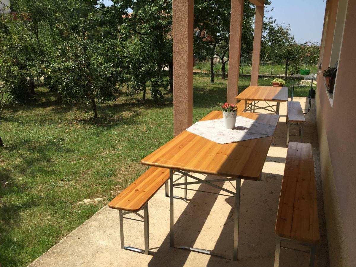 Appartamento Middle Istra Pazin Esterno foto